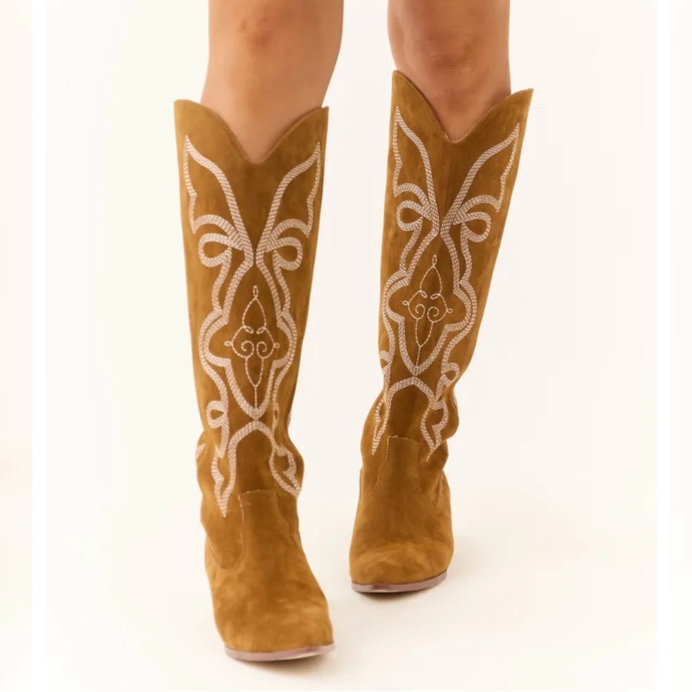 SEPIA POINTED TOE KNEE HIGH WESTERN BOOTS size 7 new (Chase +Chloe)